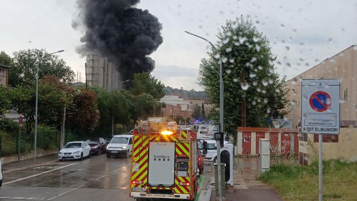 Incendio en una fábrica de Martorell