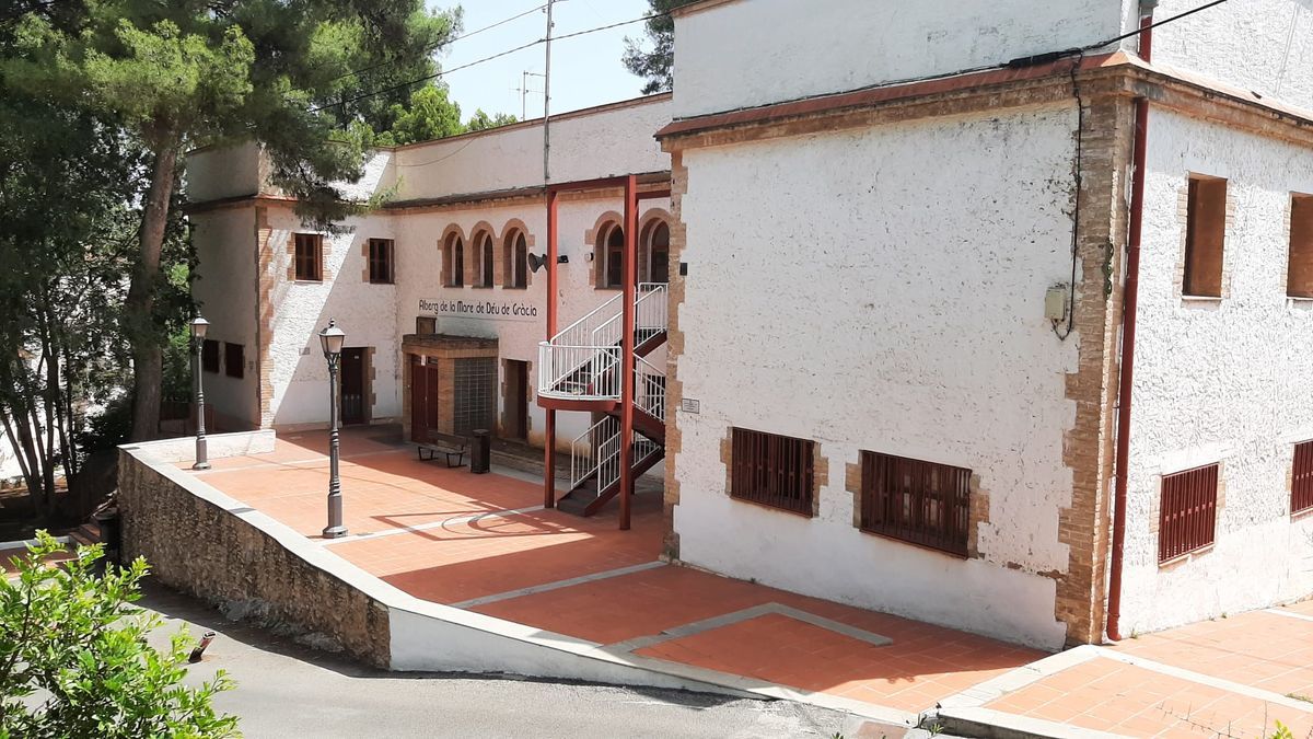 Imagen del albergue Mare de Déu de Gràcia, en pleno corazón del paraje del Termet de Vila-real.