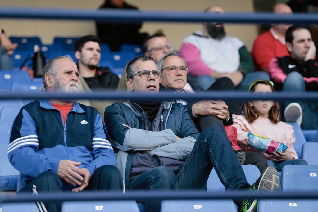 Todas las imágenes del encuentro entre el UCAM Murcia y el Cádiz B