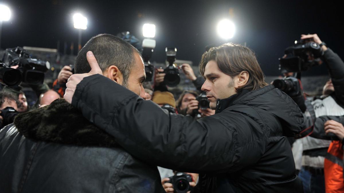 El primer duelo entre Pochettino y Guardiola en un Espanyol-Barça en enero del 2009.9
