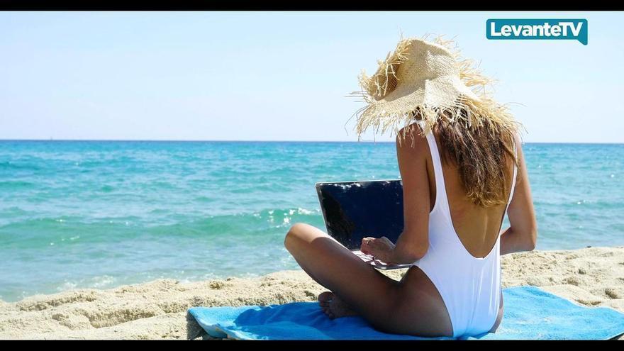 La no desconexión en vacaciones, una tendencia al alza