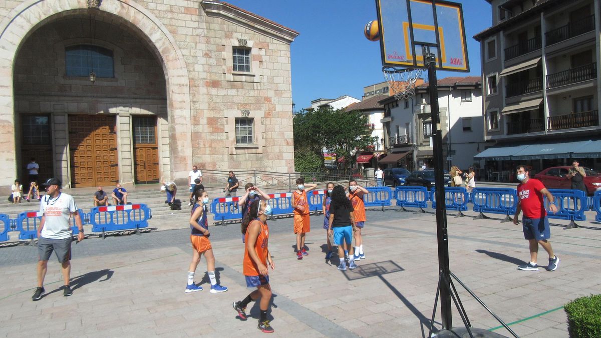 El campus en Cangas de Onís.