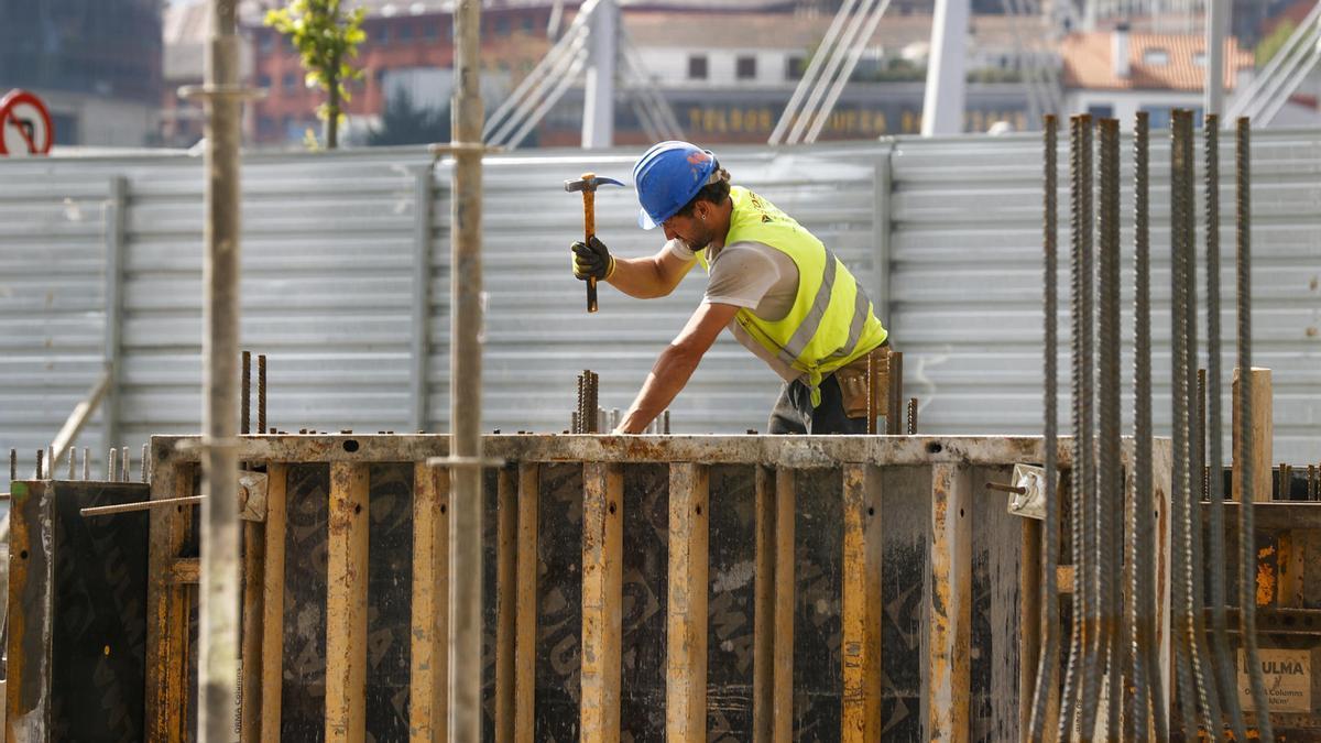 Javier Sequera, profesional de la construcción: "Prefiero perder 400 euros en un trabajo y ganar un profesional que sabe lo que está haciendo"
