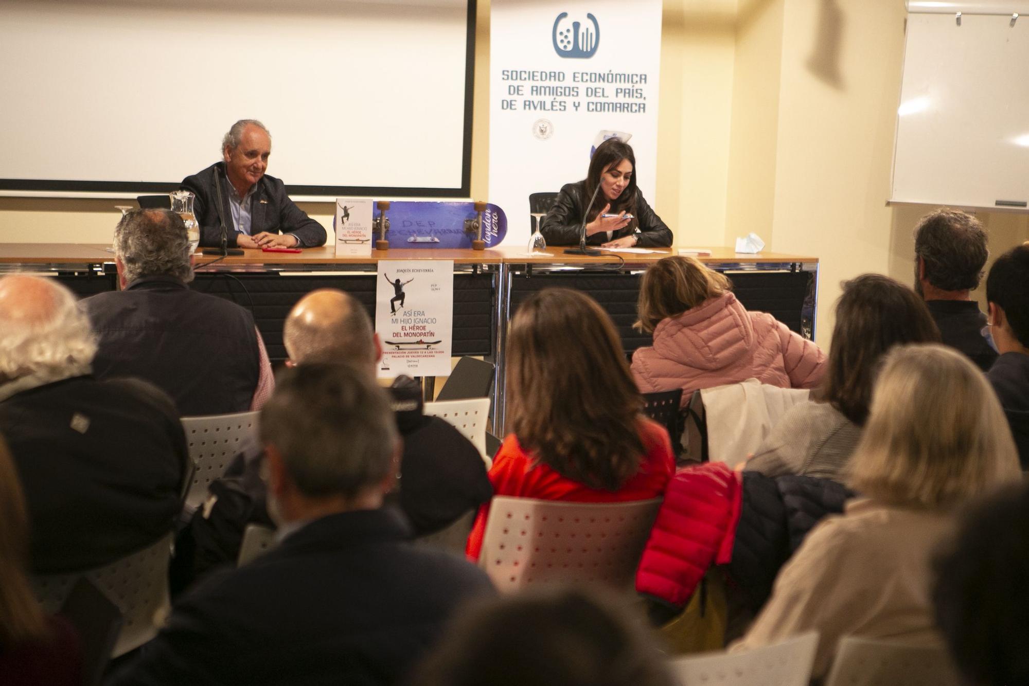 Taller de robótica de las alumnas del Colegio Llaranes