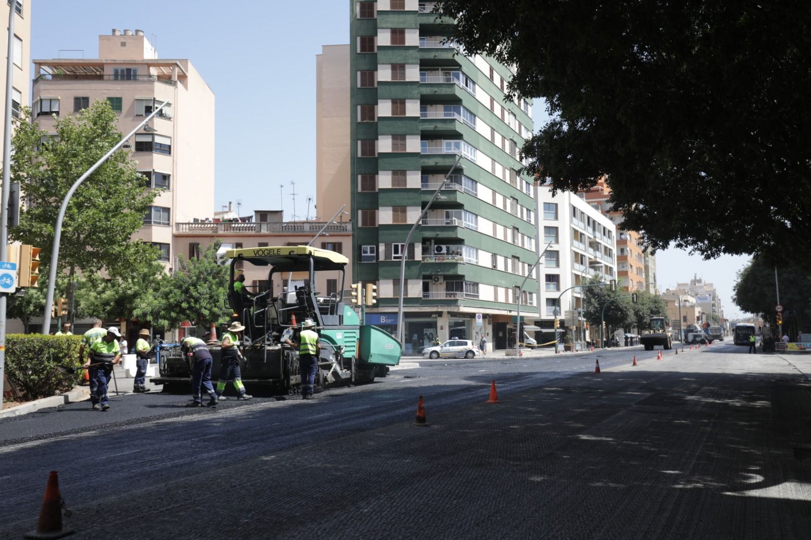 Los vecinos de la calle Aragón aplauden las obras de asfaltado