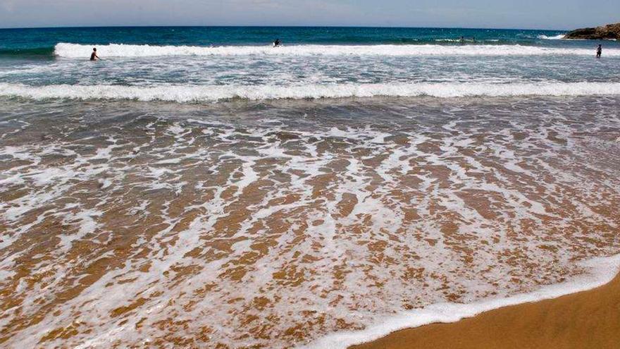 Una playa de la Región de Murcia se cuela entre las diez mejores de España
