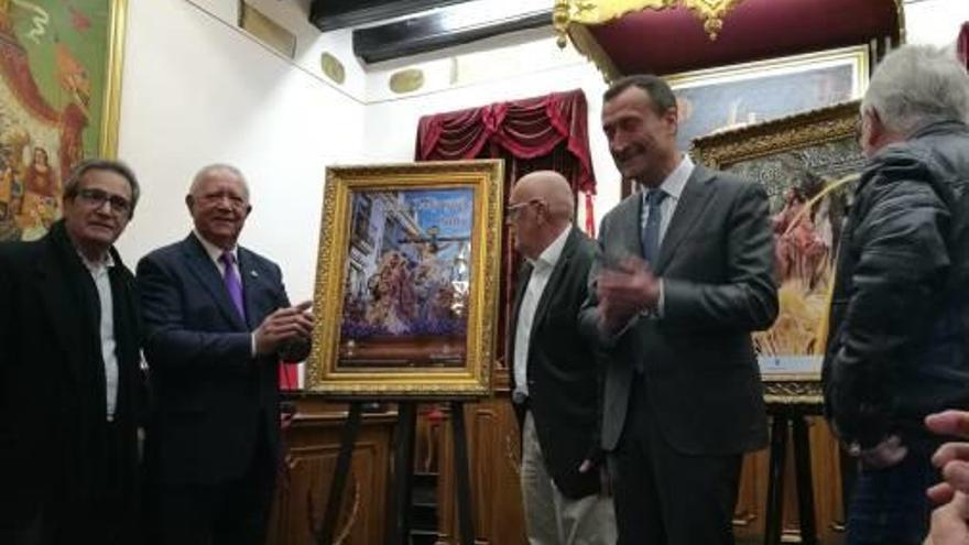 Los dos carteles ganadores en el salón de plenos.