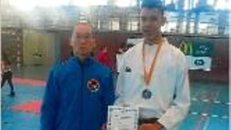 Izmar, medalla d&#039;argent en el Campionat Junior de Catalunya