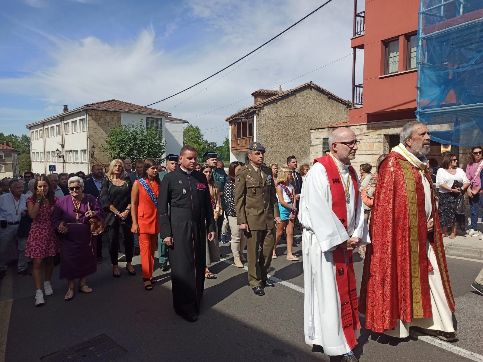 Todas las imágenes del Ecce Homo: así fue la multitudinaria y emocionante procesión en Noreña