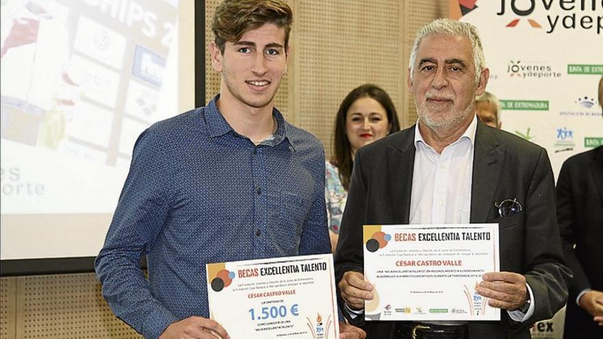 Las Becas Excellentia premian a diez centros educativos y diez deportistas