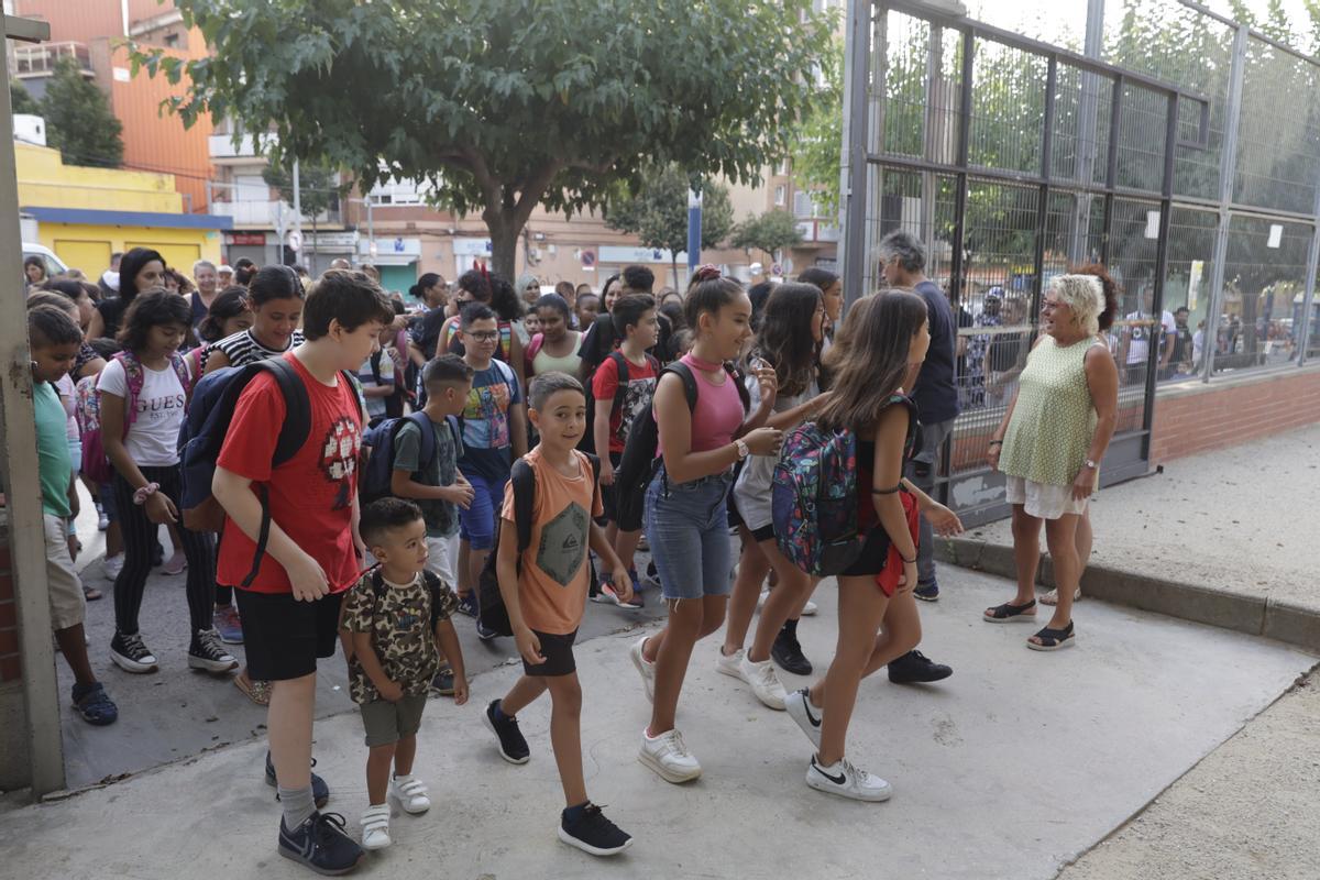 Día de vuelta al cole en la escuela Josep Carner de Badalona