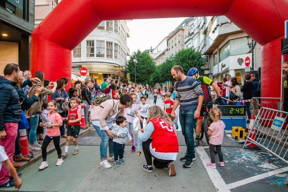 La carrera solidaria nocturna de la fiesta de As Dores 2019.