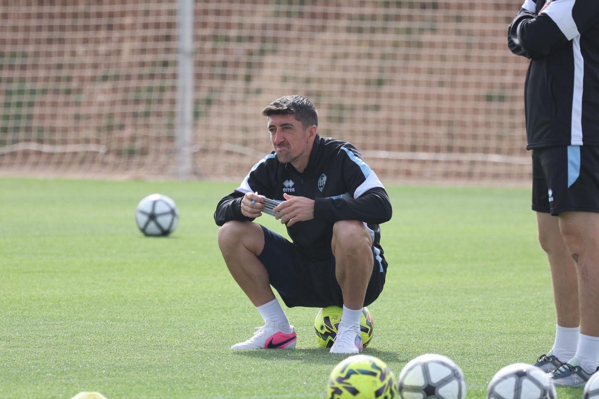 Entrenamiento del CD Castellón en la ciudad deportiva Globeenergy