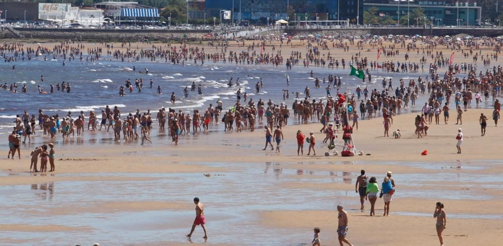 Jornada de calor y sol en San Lorenzo