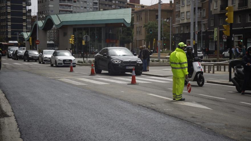 Atasco en la avenida Goya de Zaragoza