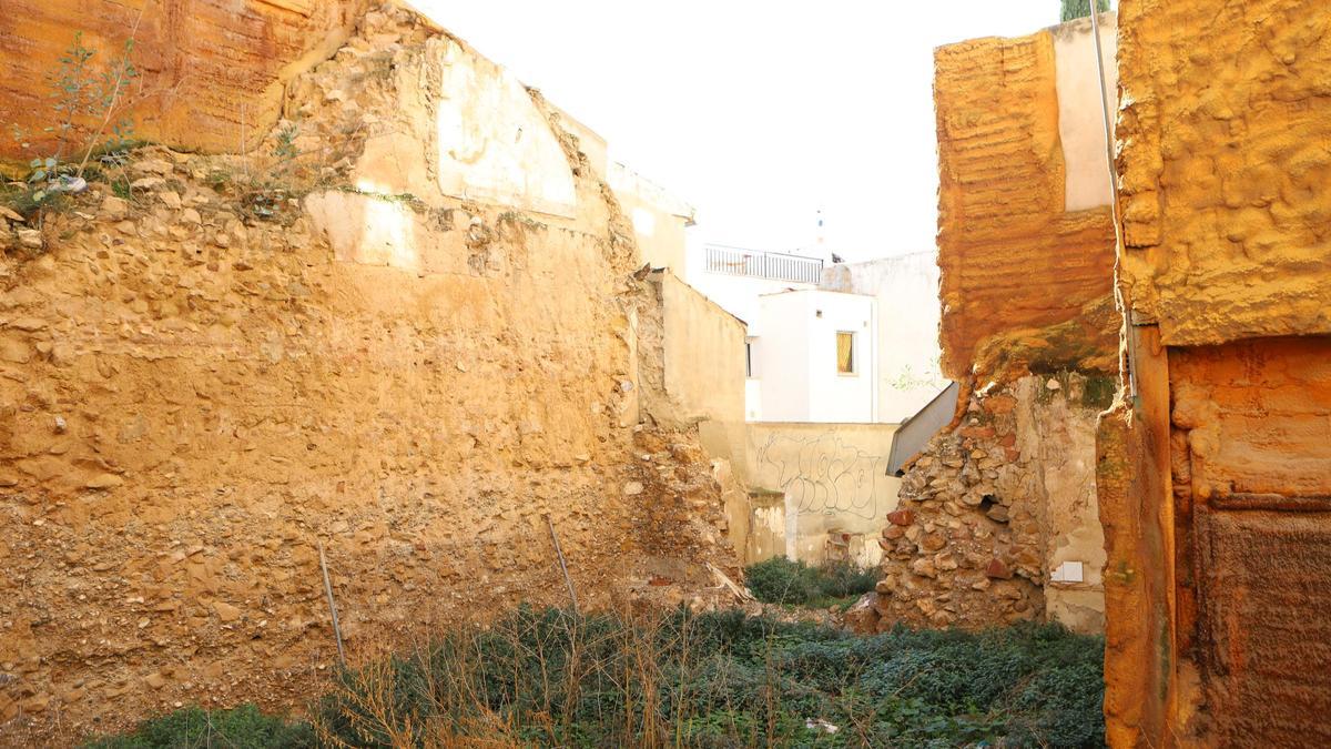 Tramo de muralla que se recuperará, junto al Conservatorio de Música.