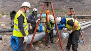 Las desaladoras de La Palma operarán este sábado "si las pruebas salen bien"