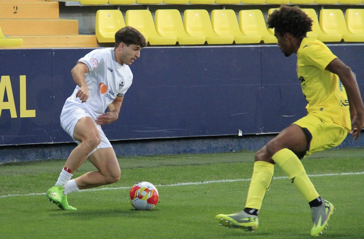 El Ontinyent 1931 en el partido contra el Villarreal C.