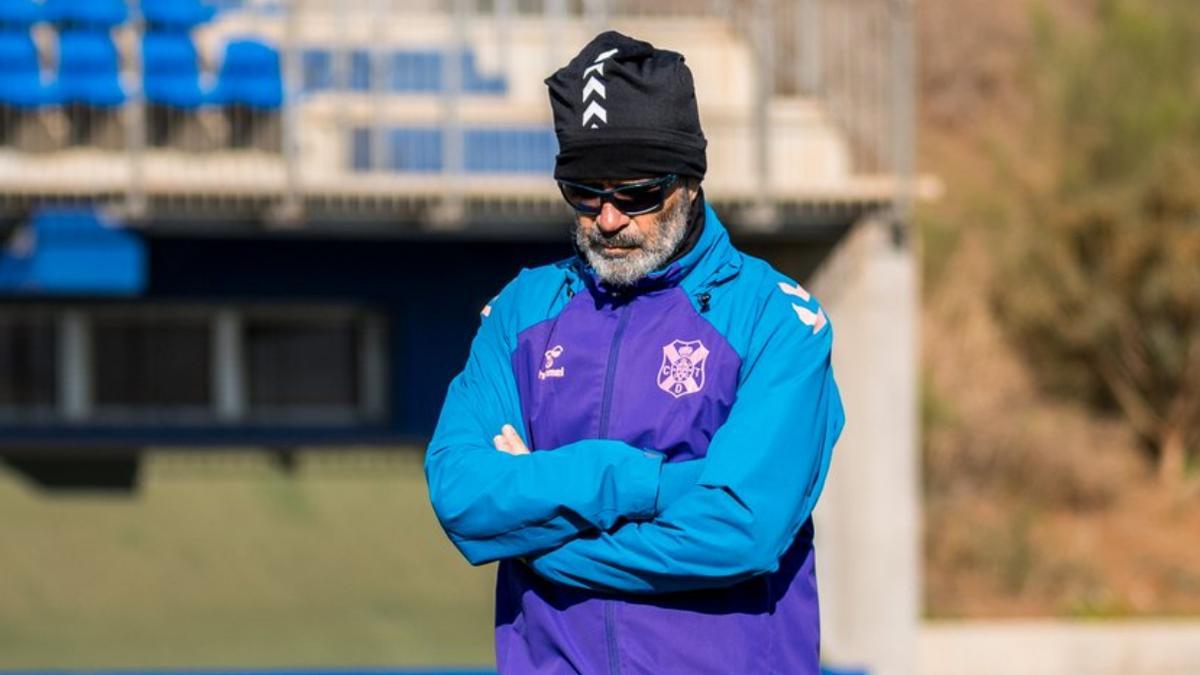 Álvaro Cervera, durante la sesión de ayer en Geneto.