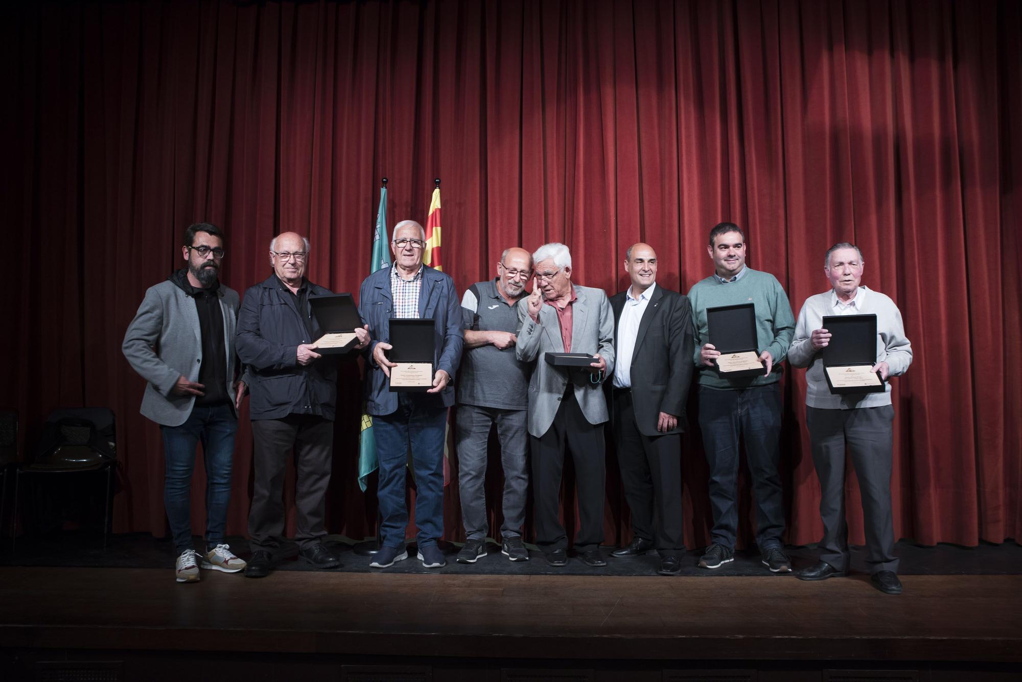 EN FOTOS | Homenatge del FC Joanenc als seus presidents pel centenari