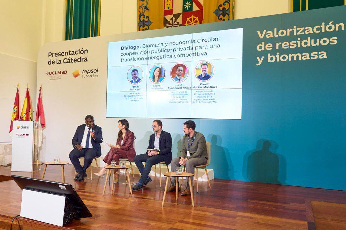 Tomás Malango, Director de Combustibles Renovables y Economía Circular de Repsol, José Almodóvar, Viceconsejero de Medio Ambiente de la Junta de Comunidades de Castilla-La Mancha, Daniel Martín-Montalvo, Responsable de Economía Circular e Industria de la Agencia Europea de Medio Ambiente (AEMA).