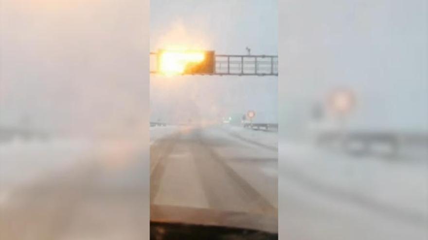 Vídeo: Así se circulaba esta tarde por la autopista del Huerna