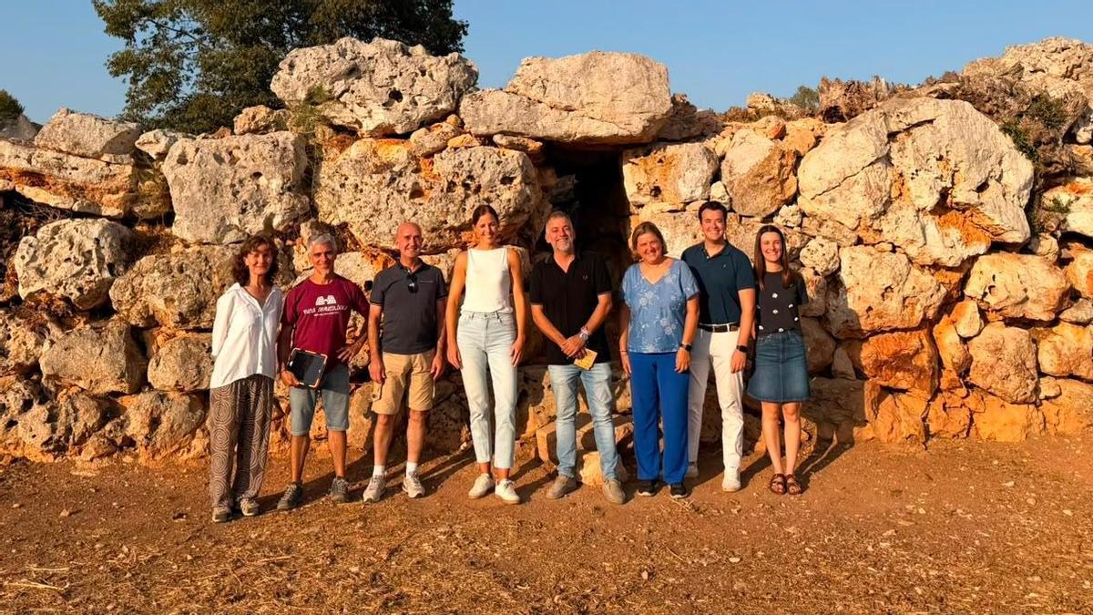 La visita del Consell a las Talaies de Can Xim