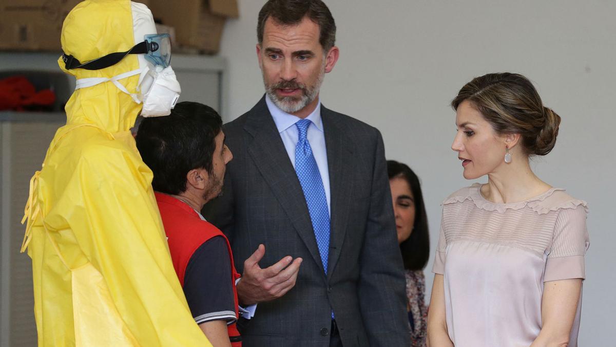 Letizia Ortiz de Hugo Boss en Gran Canaria junto a Felipe VI