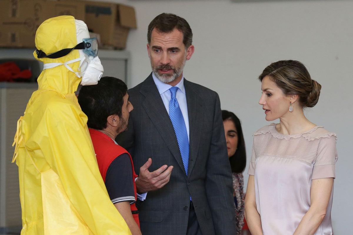 Letizia Ortiz de Hugo Boss en Gran Canaria junto a Felipe VI