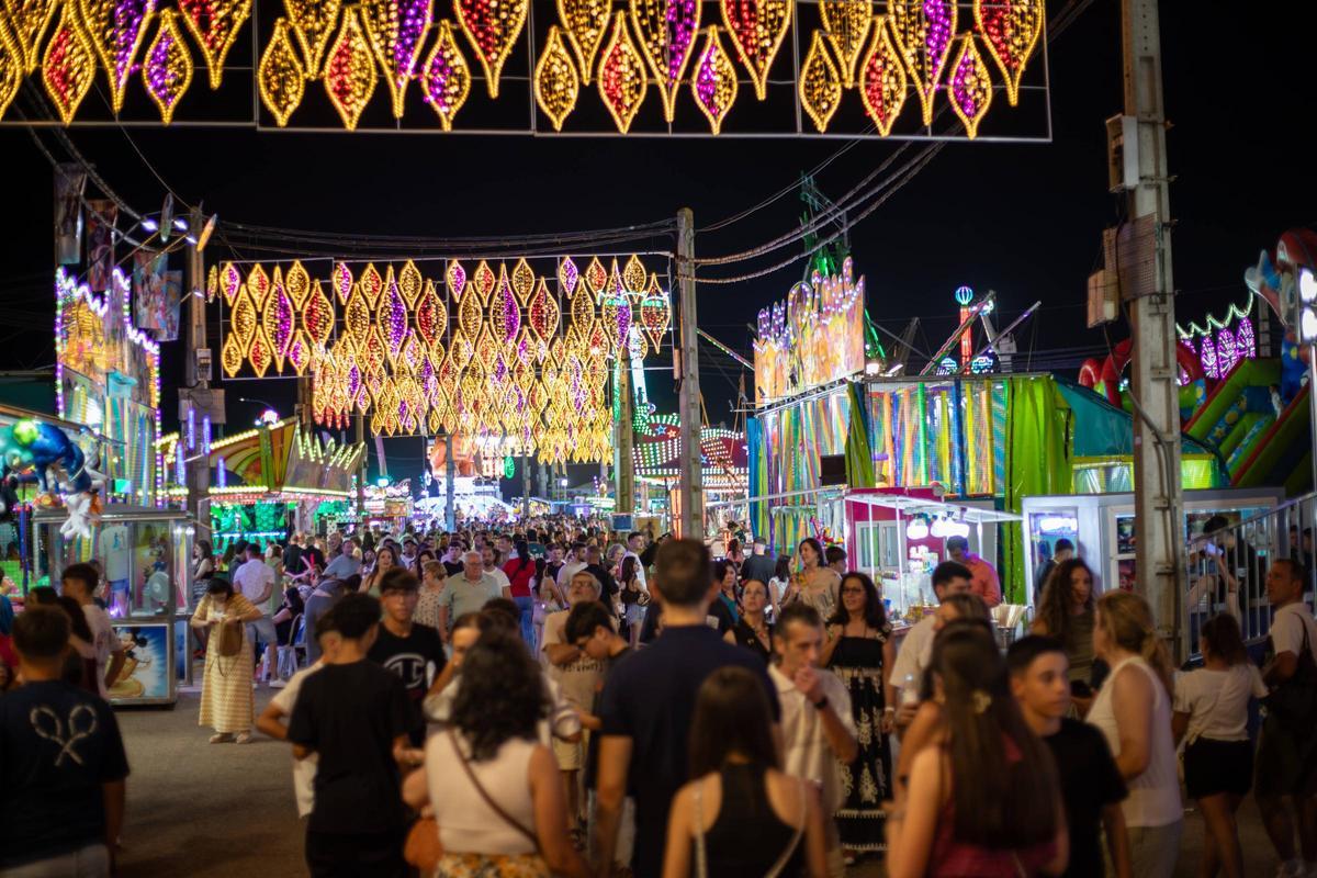 Fotogalería | Ambiente en la Feria de San Juan este sábado en Badajoz