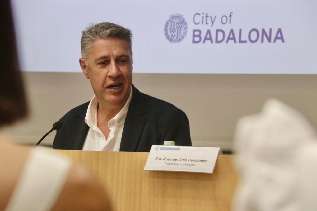 El alcalde de Badalona, Xavier Garcia Albiol, durante la presentación del barómetro oficial municipal El alcalde de Badalona, Xavier Garcia Albiol, durante la presentación del barómetro oficial municipal