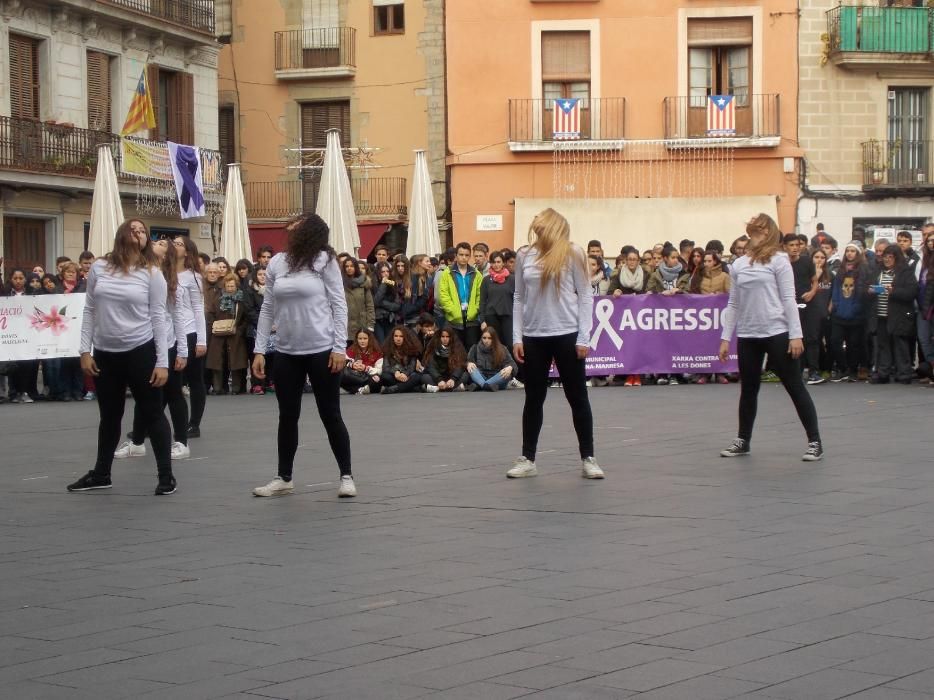 Clam contra la violència masclista a Manresa