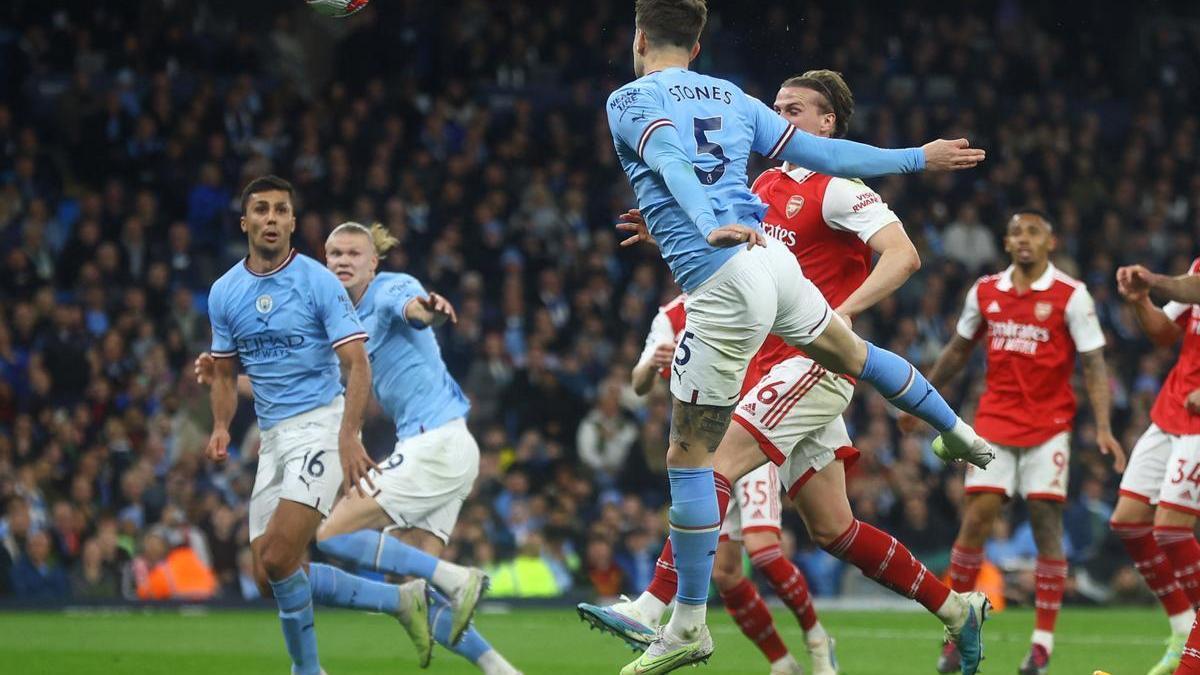 Acción del remate de Stones en el segundo gol del Manchester City.