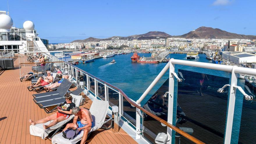 La naviera MSC recupera los cruceros por las Islas y elige Santa Cruz como base