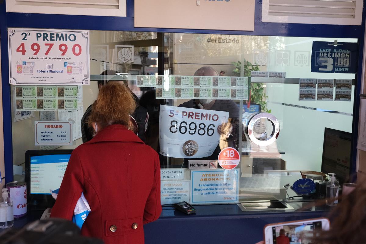 La Lotería Nacional vuelve a dar alegrías en Petrer.