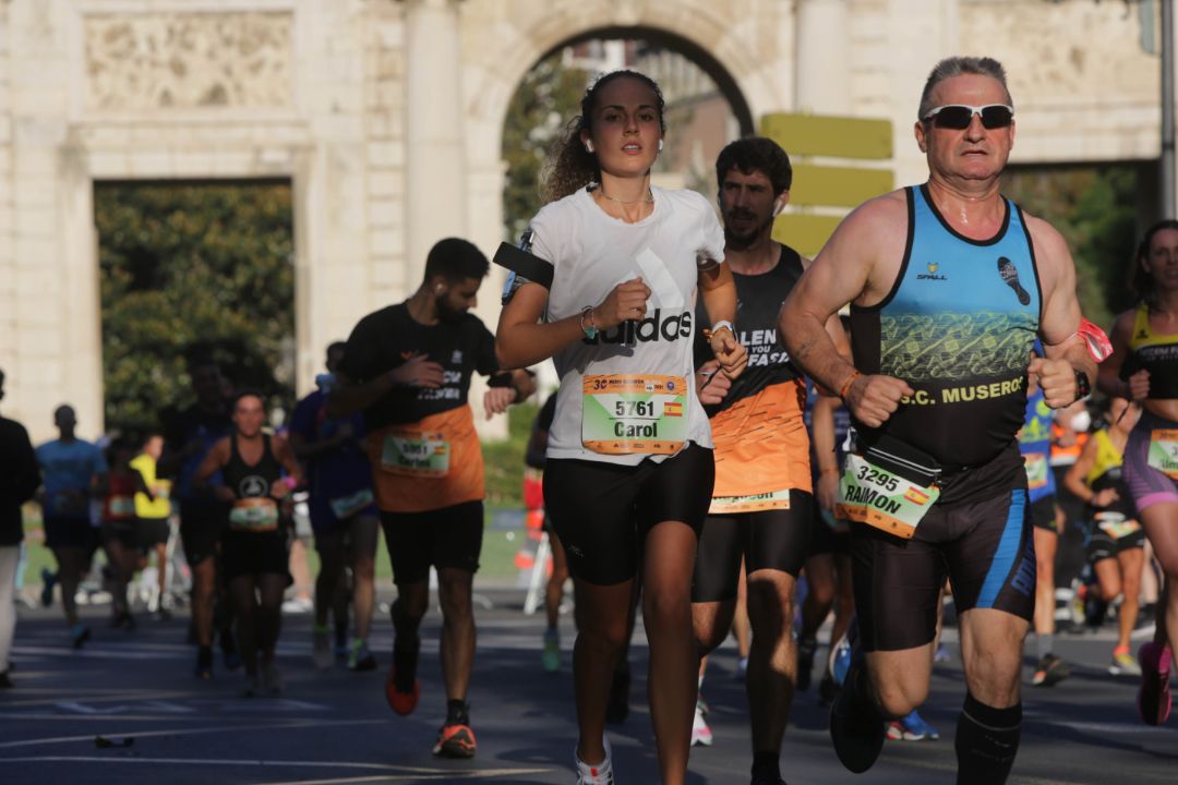 FOTOS | Búscate en el Medio Maratón Valencia 2021