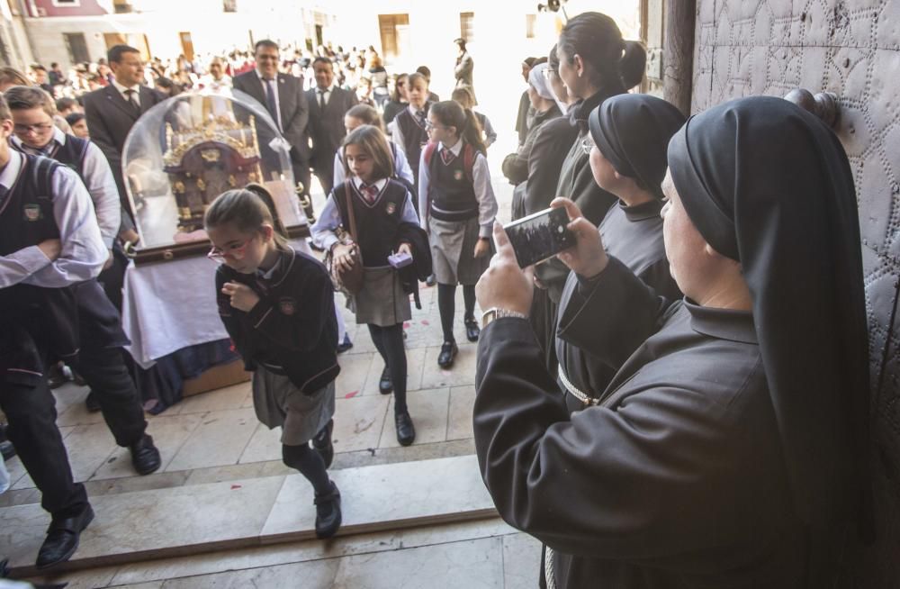 Las reliquias de Santa Teresa del Niño Jesús ya están en el monasterio de Santa Faz.