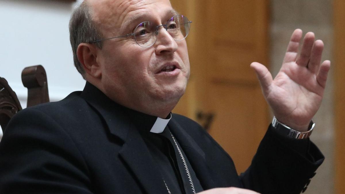Monseñor Francisco José Prieto Fernández, nuevo arzobispo de Santiago, tomará posesión el próximo 3 de junio en la Catedral / XoÁN ÁLVAREZ