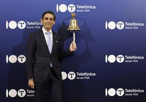 El presidente de Telefónica, José María Álvarez-Pallete, en la Bolsa de Madrid con motivo del centenario del grupo.