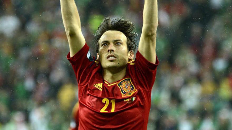 La selección rendirá este domingo homenaje a David Silva en Las Palmas.