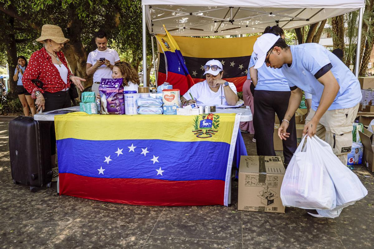 Imágenes de la recogida de donaciones para Venezuela