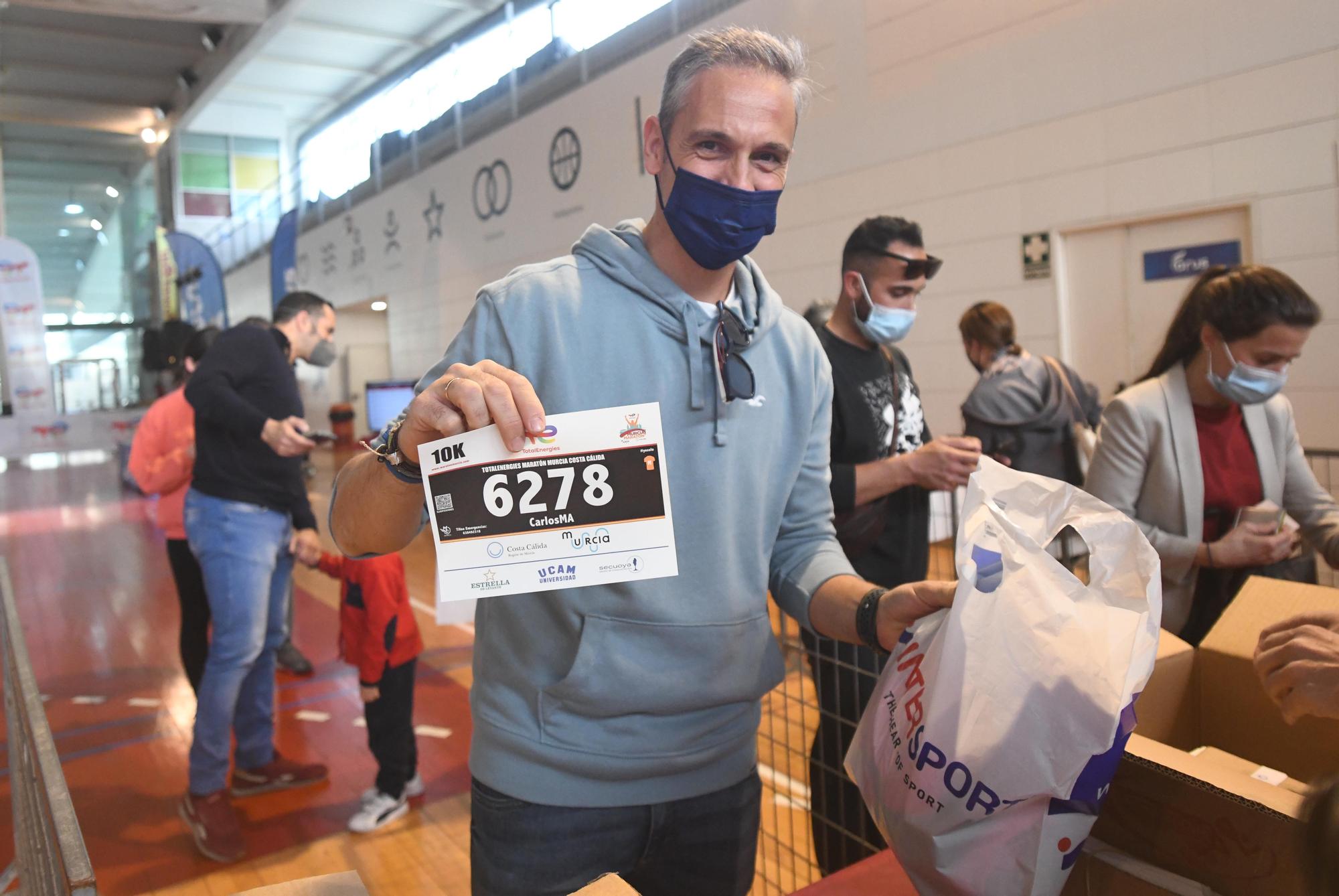 Recogida de dorsales de la Maratón de Murcia 2022