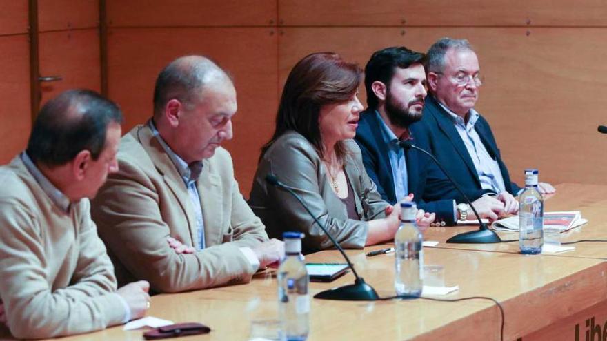 De izquierda a derecha, Luis Martín, Ángel Fernández, Esther García, Antonio Isabel y Ángel García Prieto.