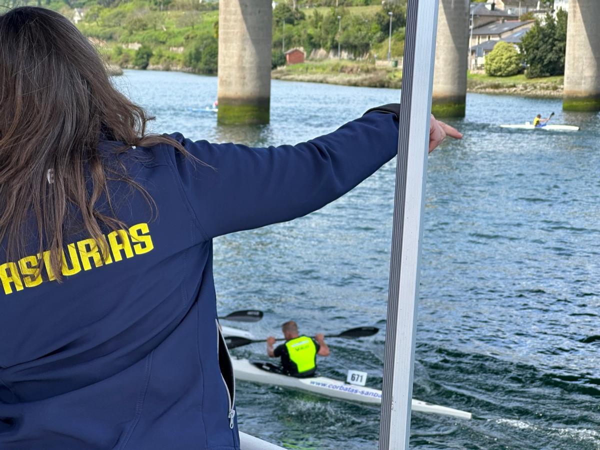 En imágenes: ambiente y sol en el XXXVI Campeonato de Asturias de Travesías Ría de Navia