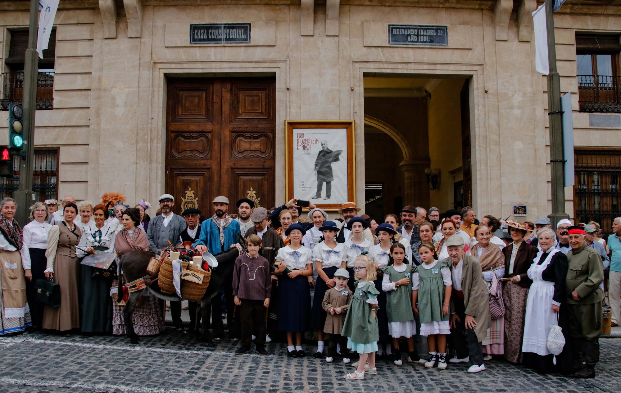 Alcoy revive la época de su gran despertar