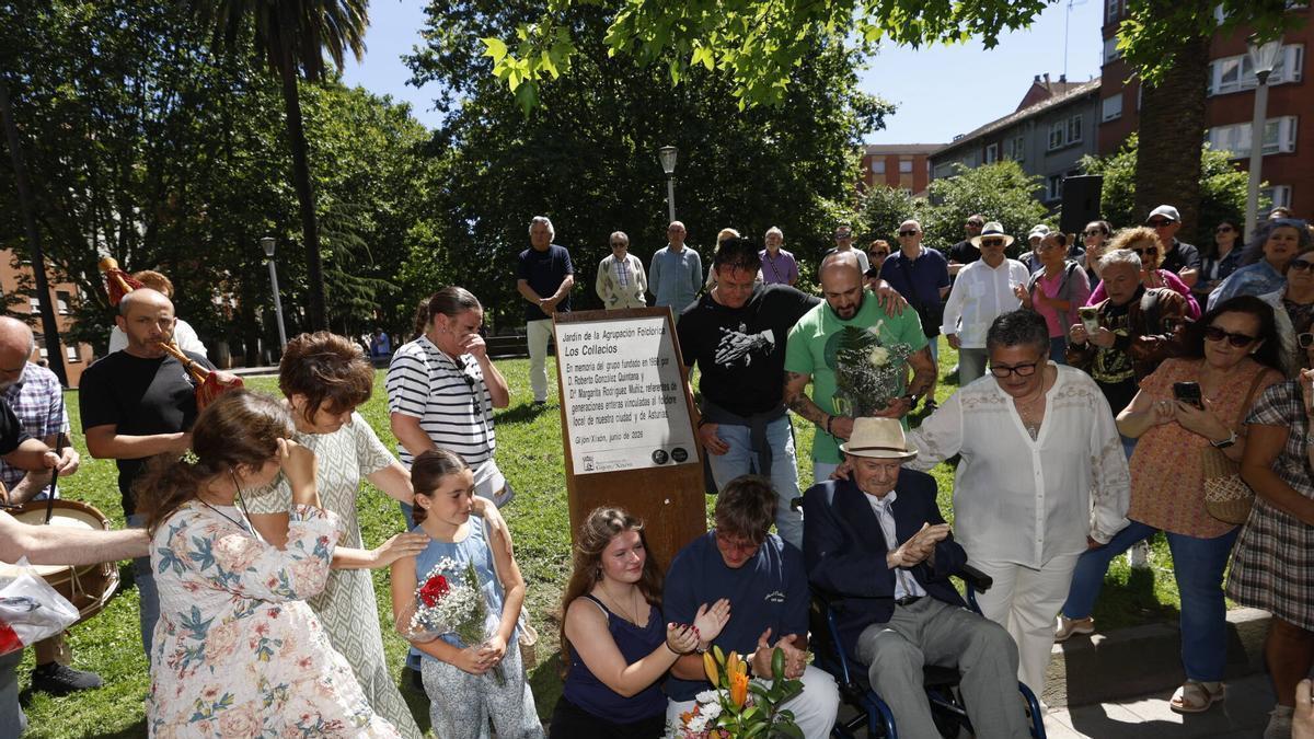 VÍDEO: La Agrupación Folclórica Los Collacios ya forma parte del callejero gijonés