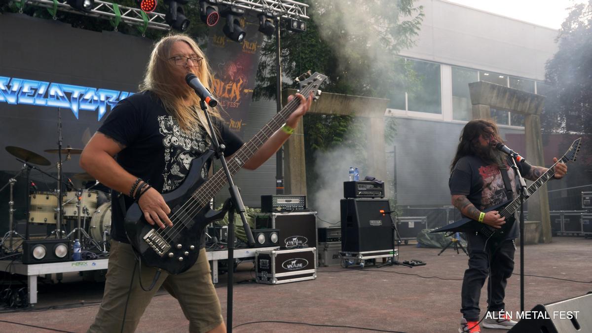 Más de cinco horas de música metal abarcó el festival.