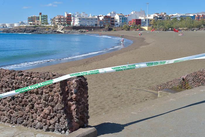 Playas cerradas al baño. Melenara