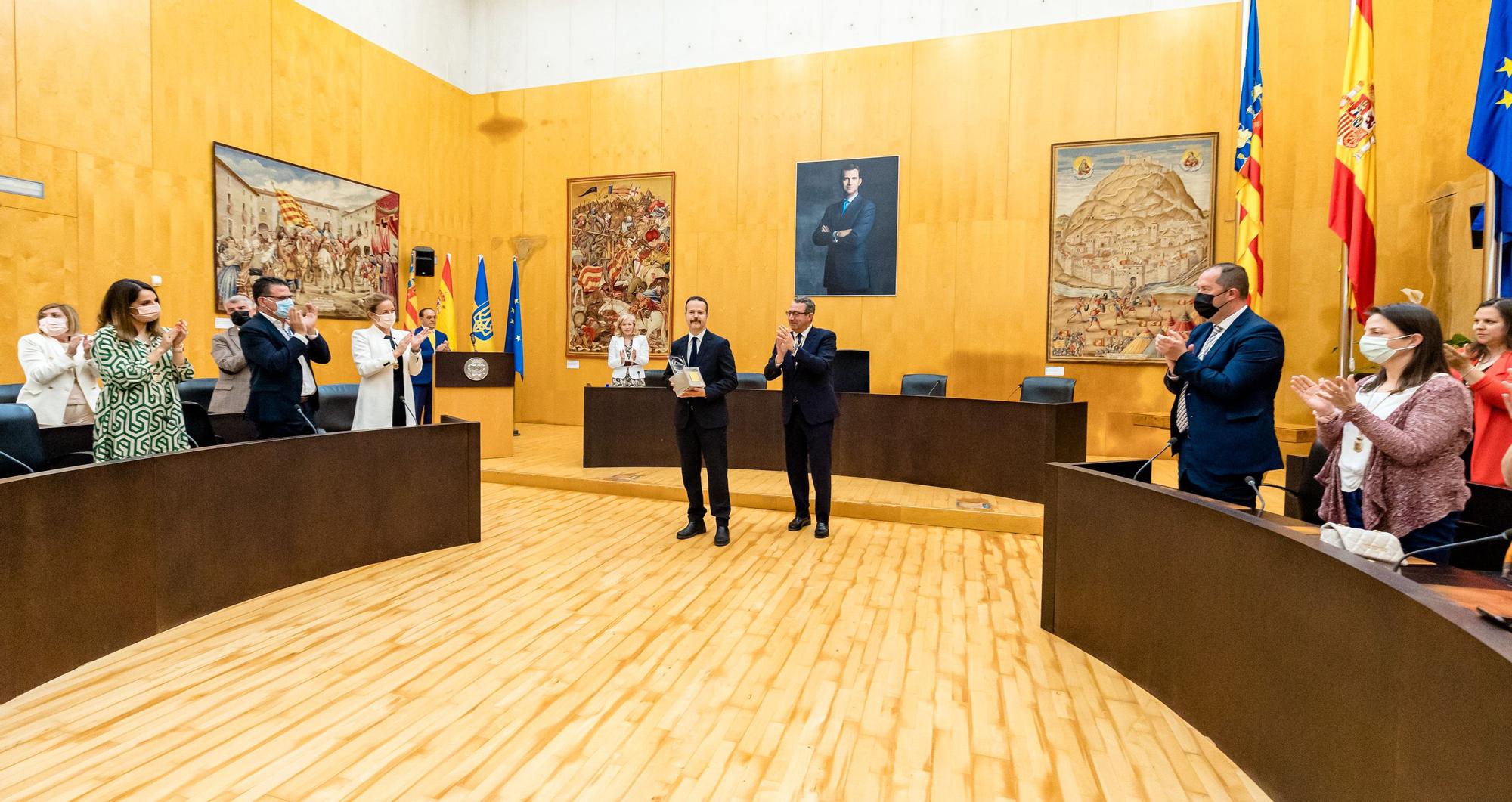 El Ayuntamiento otorga este reconocimiento a los ciudadanos de ese país para reconocer la valentía y capacidad de resistencia frente a los invasores rusos
