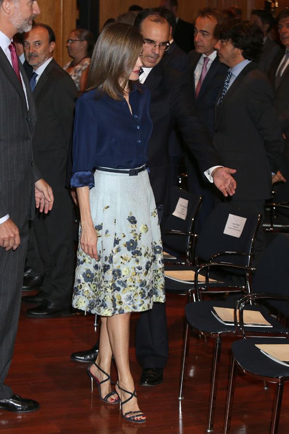 Letizia Ortiz con conjunto de Carolina Herrera